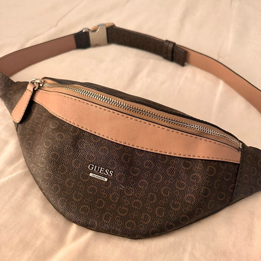 Guess belt bag